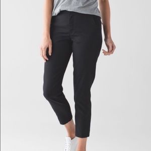 *SOLD* Lululemon Black City Trek Trouser Size 6